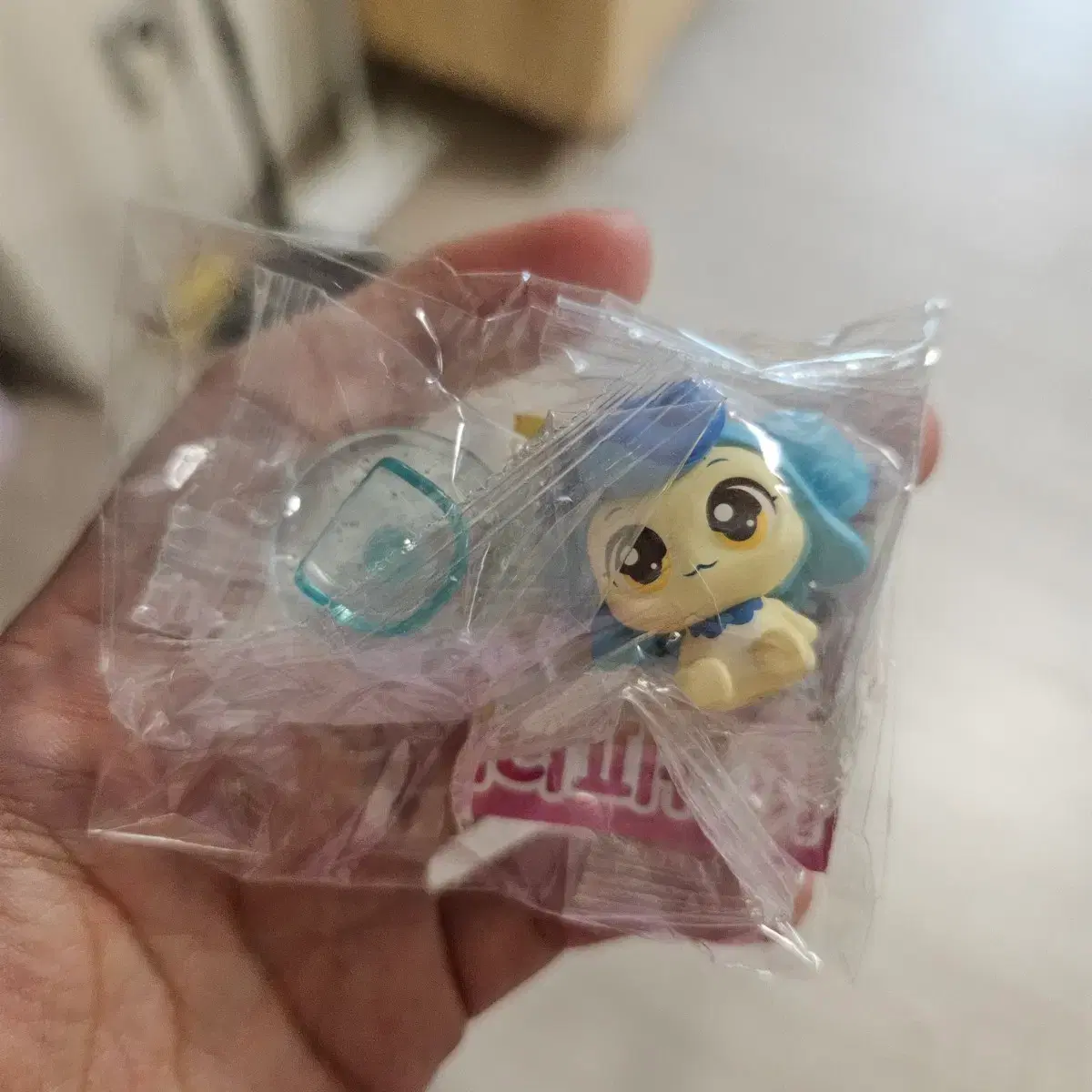 thumbnail-0